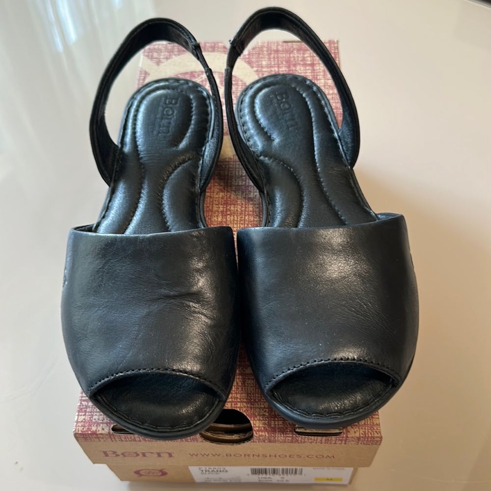 Size 9M Black leather Born sandals never worn outside. Box included